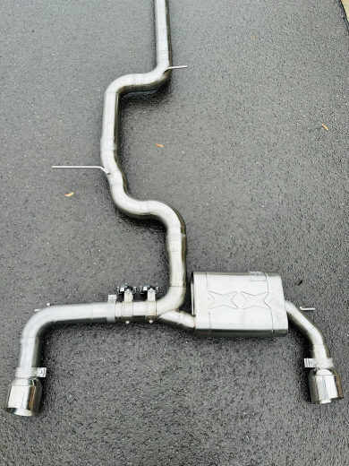 Erhältlich 76mm / 89mm ab Kat oder mit legaler HJS OPF Downpipe kombinierbar