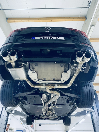 REAPER V4 Golf 8 R Variant